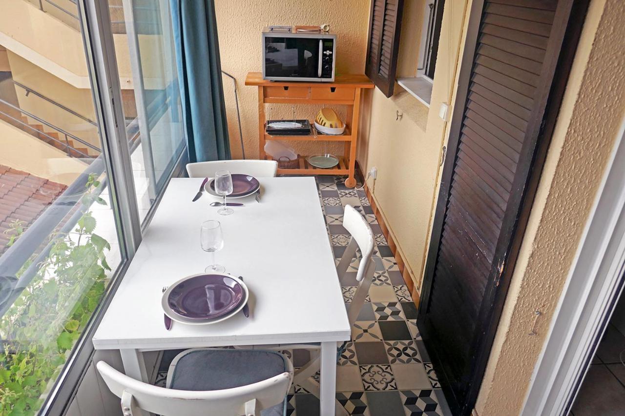 Apartment With Sea View Ла-Сейн-сюр-Мер Екстер'єр фото